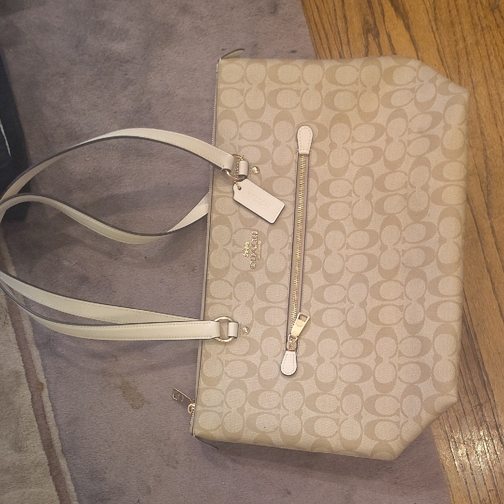 Coach Light Tan Signature Tote